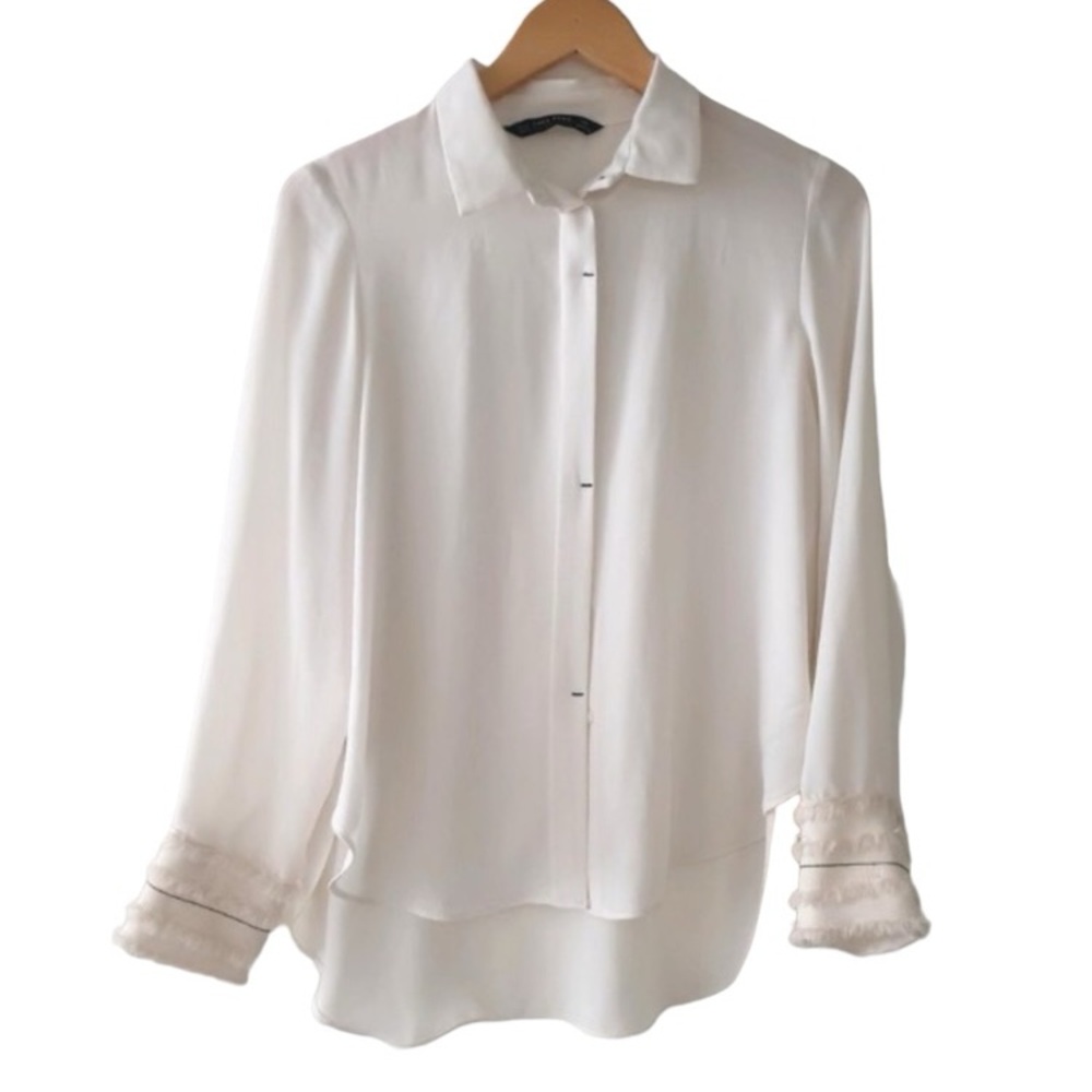 🔹NWOT🔹Zara Blouse with Cuff Detailing